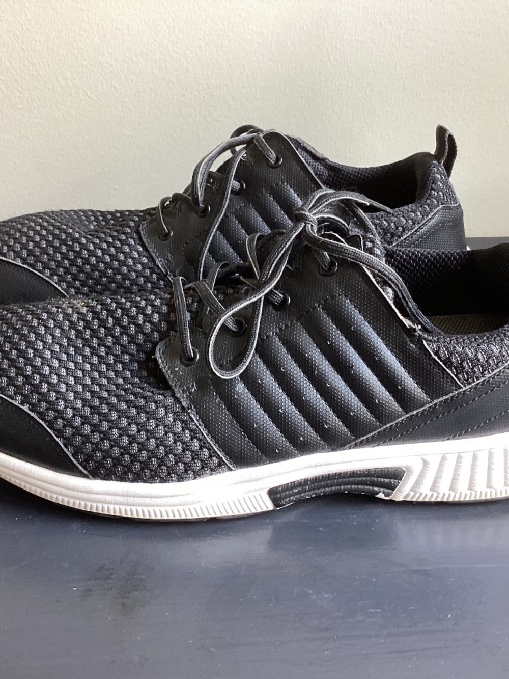 OrthoFeet Tacoma 521 Size 13 4E X-Wide Men’s Black Mesh Top Lace Up
